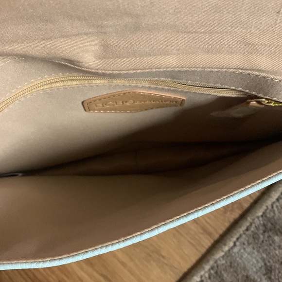 BCBGeneration Clutch - Picture 3 of 9